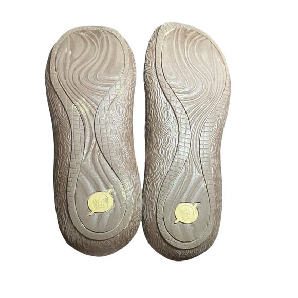 Born Althea bronze Leather Sneakers Sz 9 comfortable casual Whiskey Metallic - Picture 8 of 12